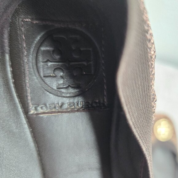 Tory Burch Brown Flats with Gold Logo - Picture 11 of 11